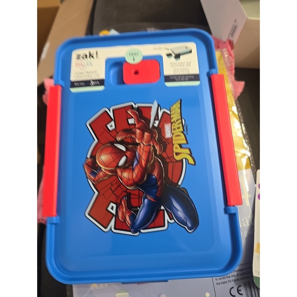 New Spider-Man Plastic 3-Section Seal Food Storage Container - Zak‎ Designs